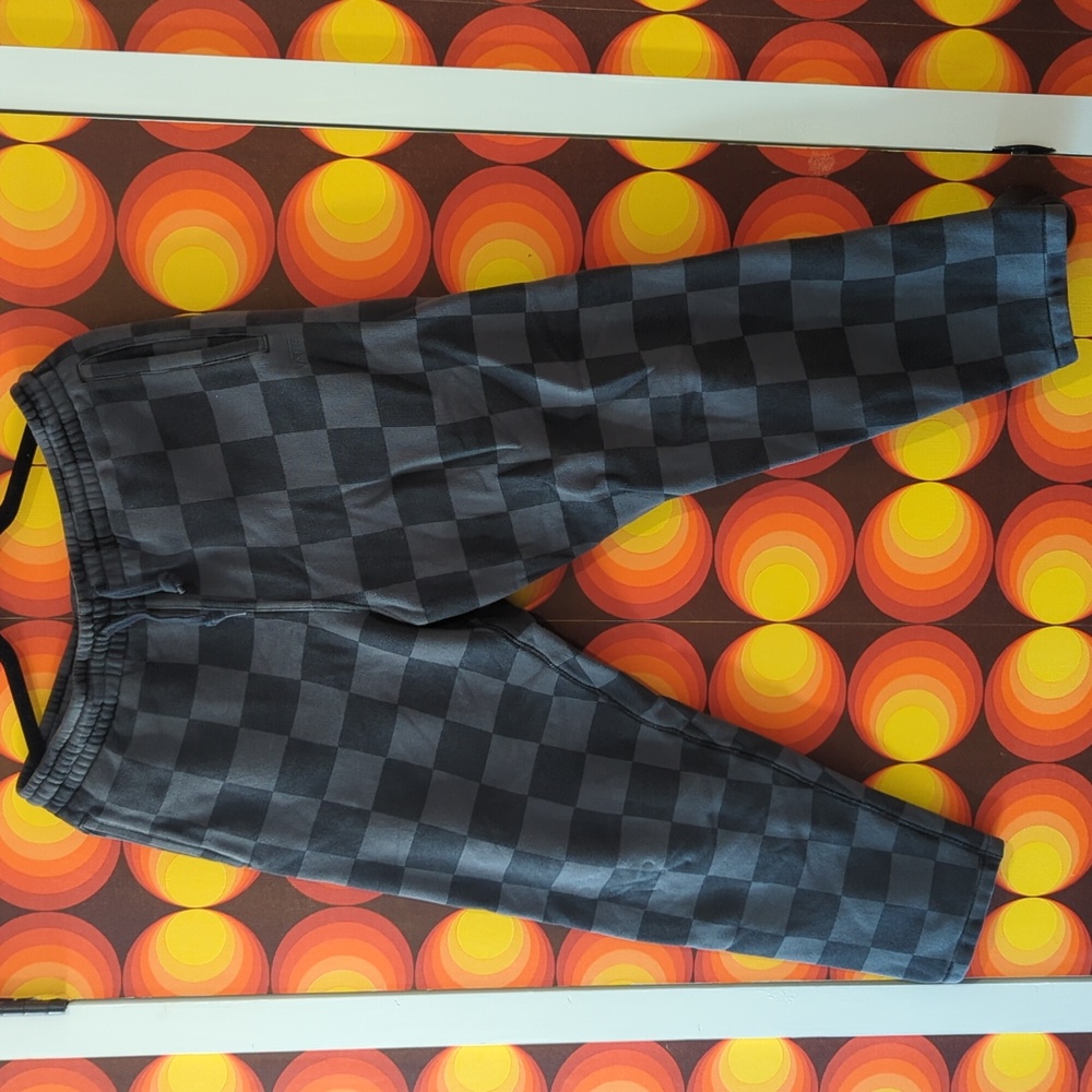 Vans 7/8 sweat pants size medium